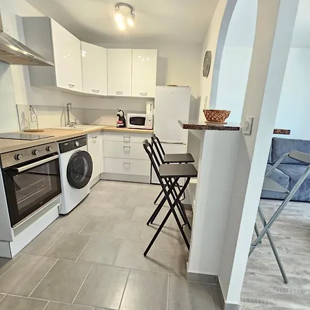 Apartmán Le Charme Du Sanctuaire 8 Couchages 400m De La Grotte *