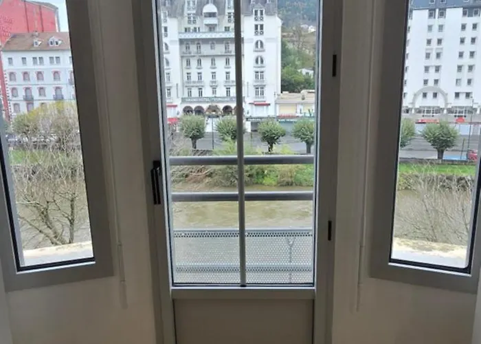 Lägenhet Le Charme Du Sanctuaire 8 Couchages 400m De La Grotte