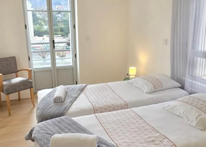 Le Charme Du Sanctuaire 8 Couchages 400m De La Grotte