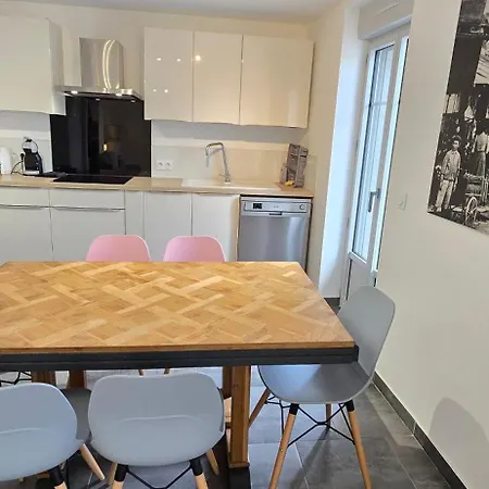 Le Charme Du Sanctuaire 8 Couchages 400m De La Grotte Lourdes