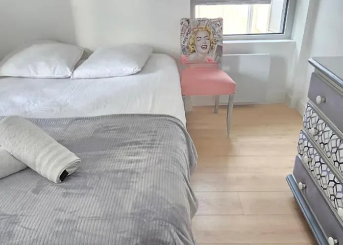 Διαμέρισμα Le Charme Du Sanctuaire 8 Couchages 400m De La Grotte Λούρδη